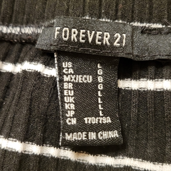 Forever 21 Tube Top - Picture 2 of 2